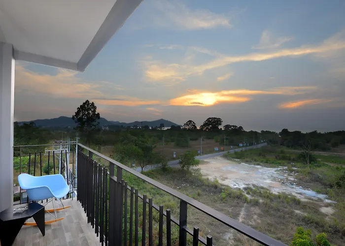 The Wind Hotel Bang Sare