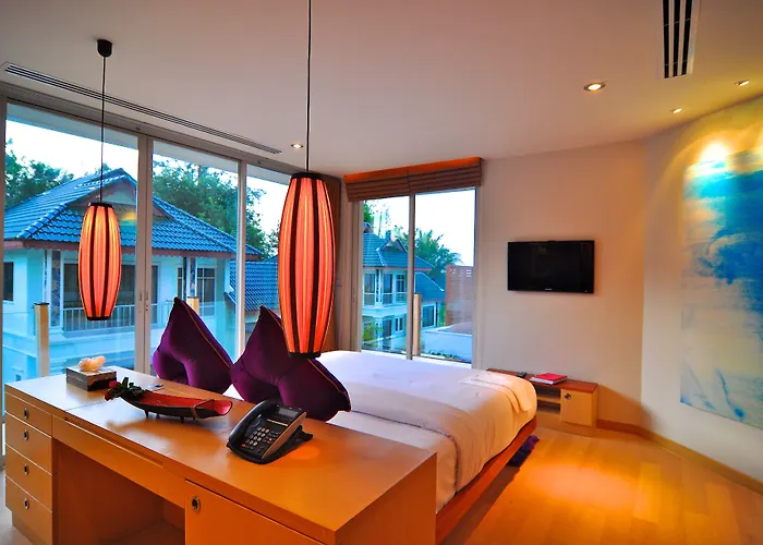 Beachfront Phuket Bang Tao Beach 