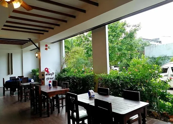 Nana Buri Hotel Chumphon