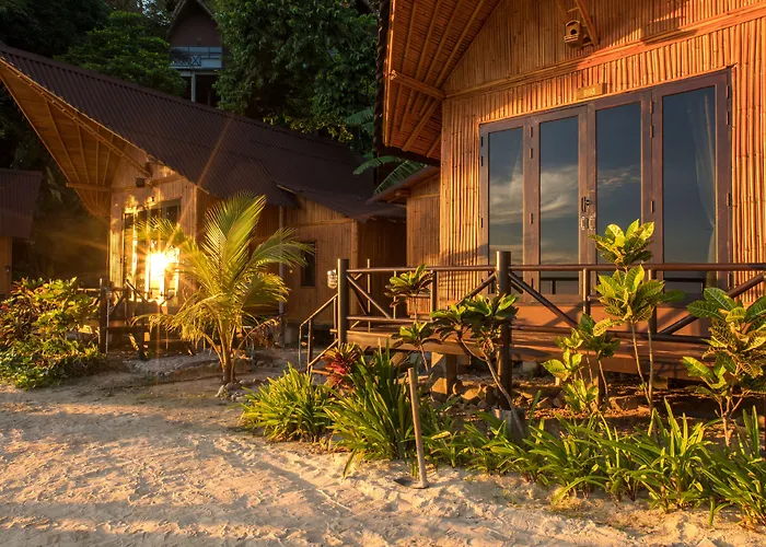 Hotel The Cove Phi Phi