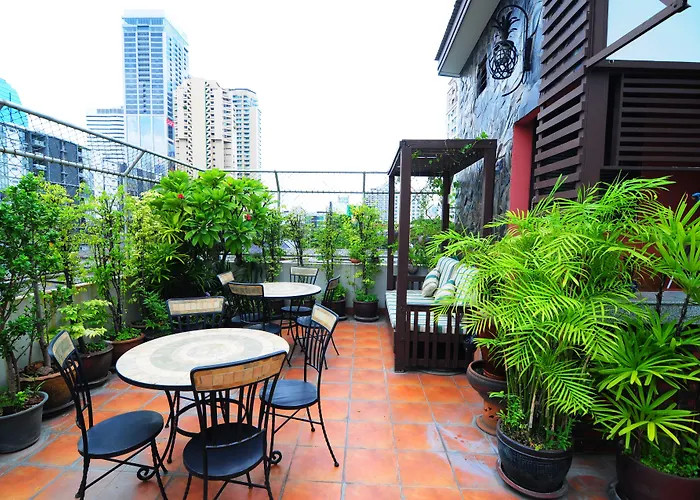 Baan Sukhumvit Soi 18