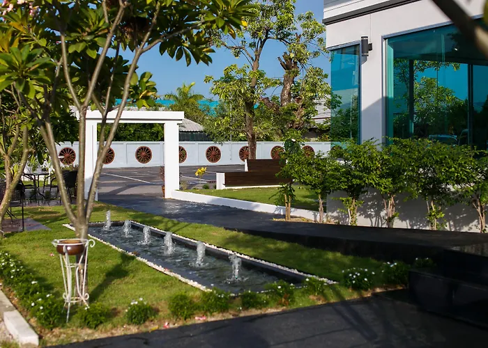 The Zenery Hotel Lampang
