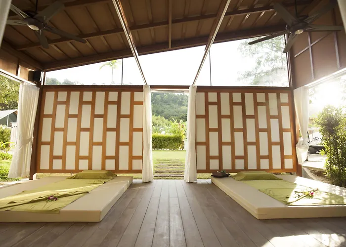 Thelifeco Phuket - Holistic Wellbeing Center Hotel Nai Thon Beach