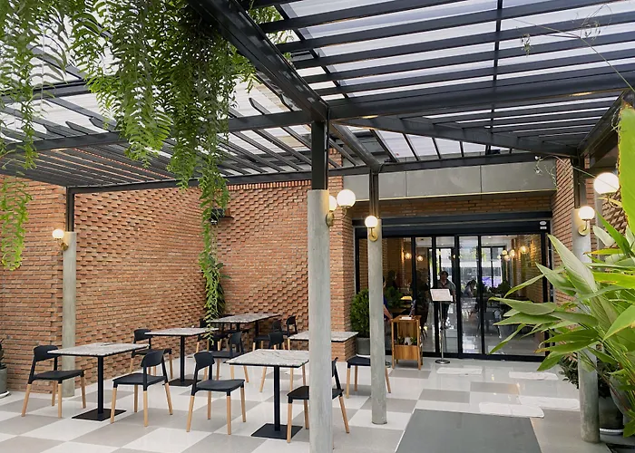 The Coconut Hotel Lampang
