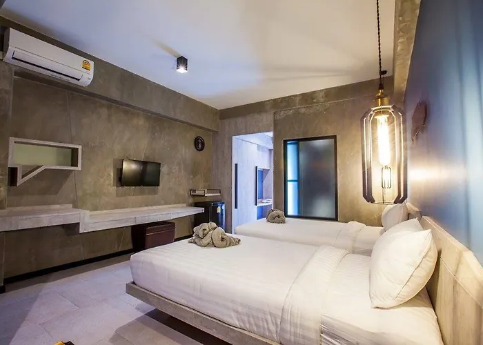 Loft Mania Boutique Hotel Chumphon