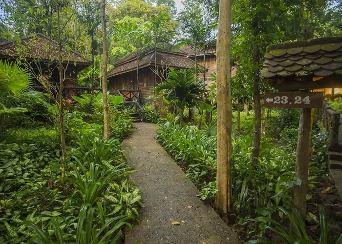 Art'S Riverview Lodge Khao Sok National Park