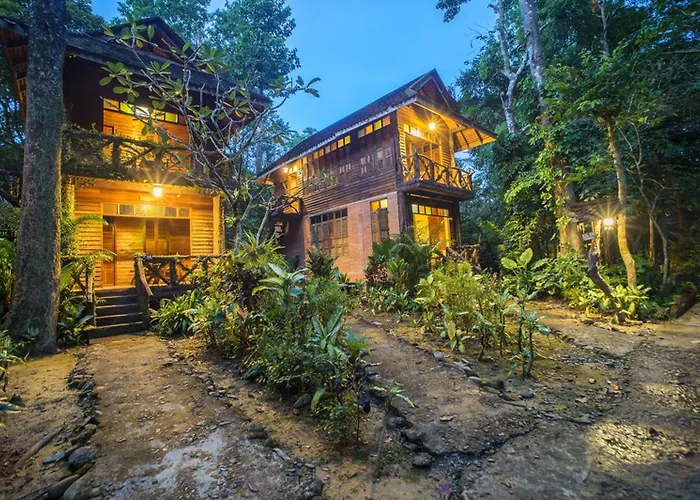 Art'S Riverview Lodge Khao Sok National Park