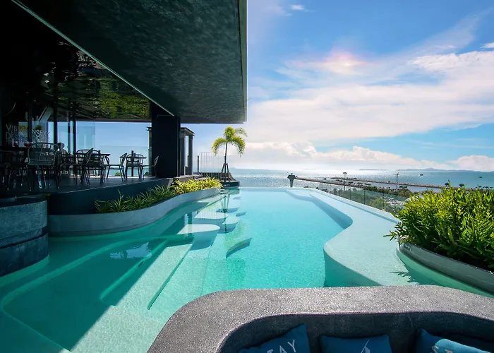 Seaphere Pattaya Hotel By Elite Suites