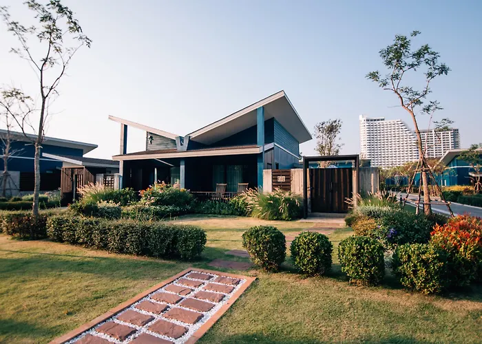Coral Tree Villa Huahin Cha-Am