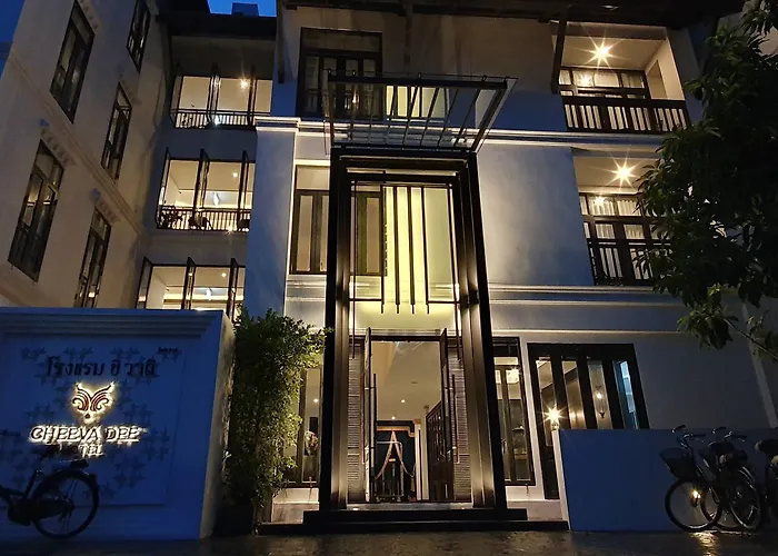 Cheeva Dee Hotel
