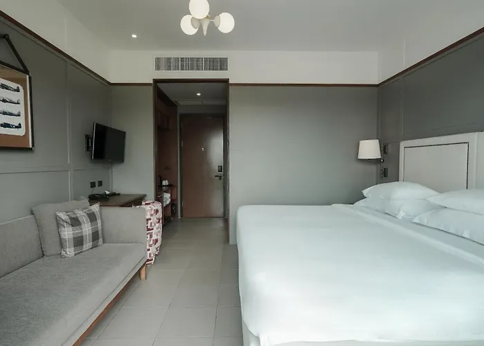 Sugar Marina Hotel -Aviator- Phuket Airport Nai Yang Beach