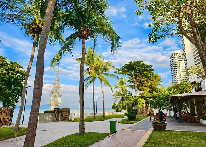 The Heritage Pattaya Beachfront Resort