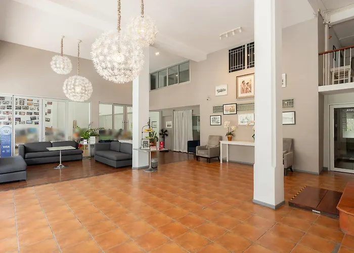 Ratchadamnoen Residence