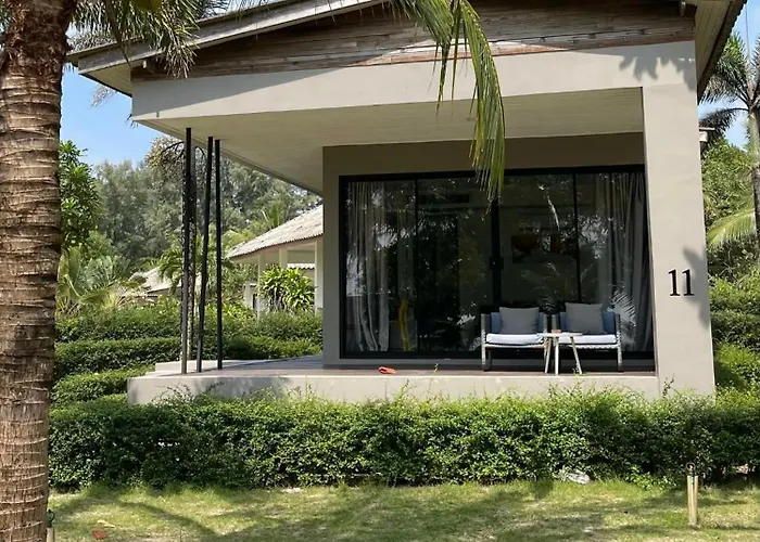 Cede Boutique Beach Resort Koh Phayam