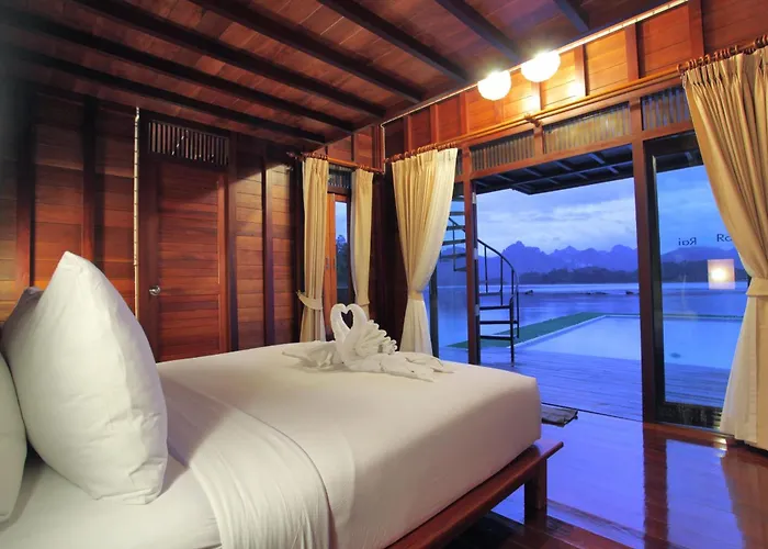 500 Rai Floating Resort Ban Chieo Ko