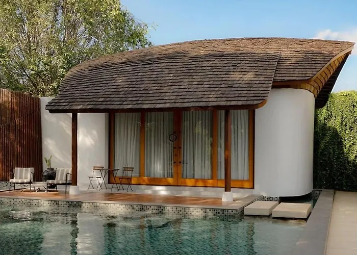 Boribot Pool Resort
