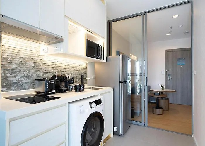 Oakwood Suites Tiwanon Bangkok