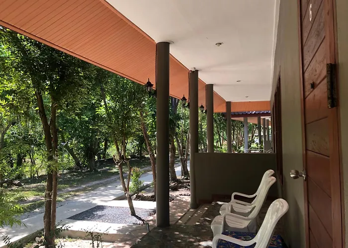 Lanta Wanida Resort