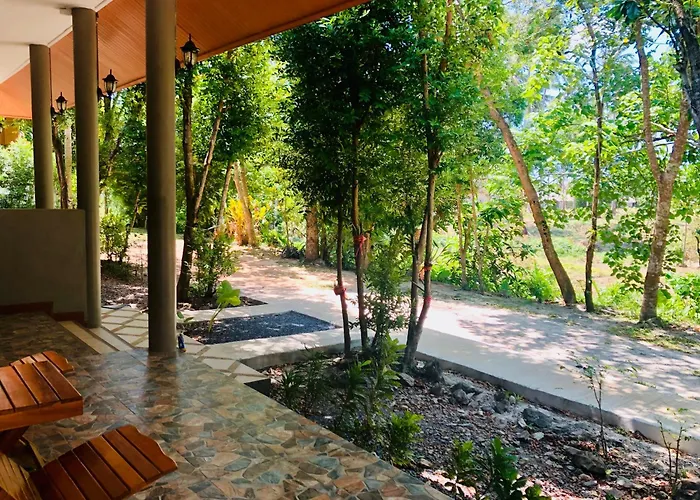 Lanta Wanida Resort