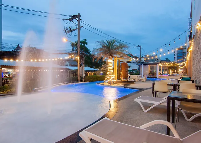 Golden Jomtien Beach Hotel