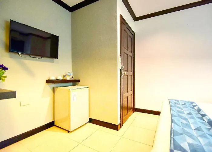 Hallo Patong Hotel