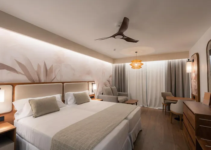 Hotel Riu Palace Phuket Mai Khao