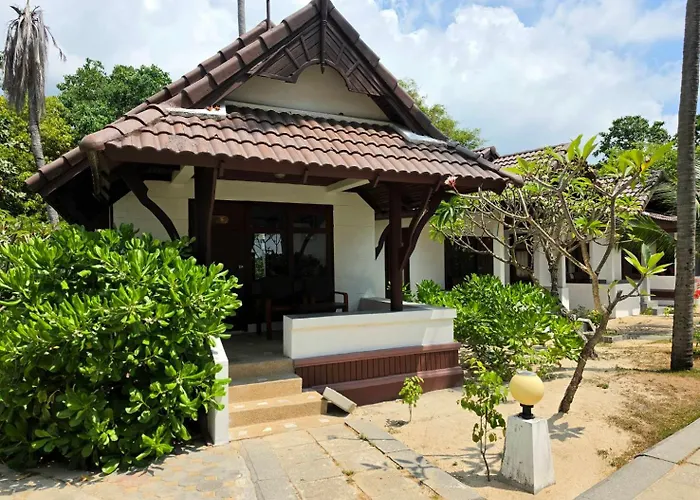 First Bungalow Beach Resort Chaweng 