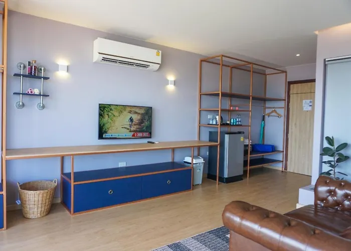 The Blue Hotel Chalong