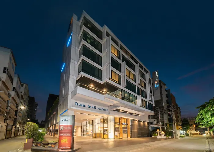 Vic 3 Bangkok Hotel