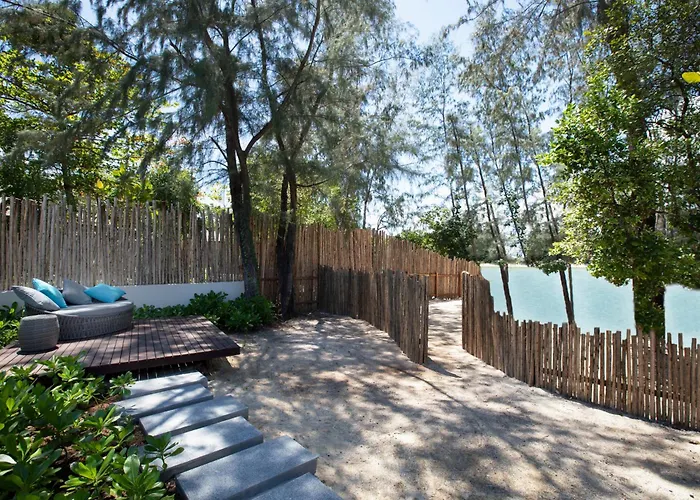 Cape Fahn Hotel - Private Islands Samui Choeng Mon