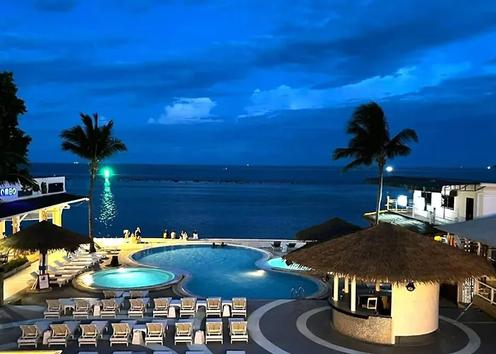 Combo Beach Hotel Samui