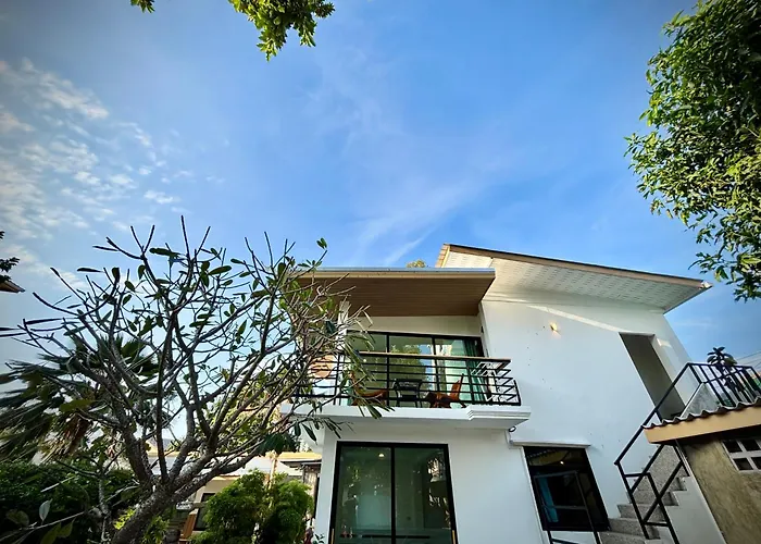 Field-D House
