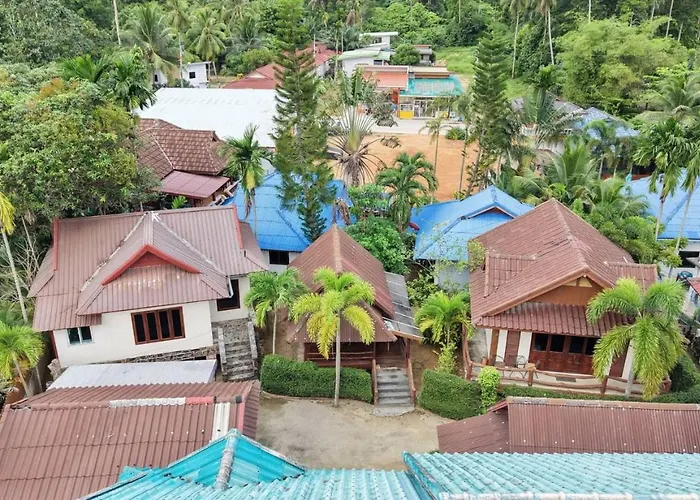Buddha Raksa Thong Nai Pan Yai