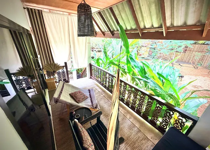 Alcove Bungalow Hinkong