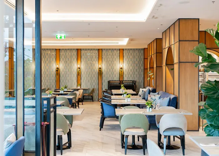 Courtyard By Marriott Phuket Town Hotel