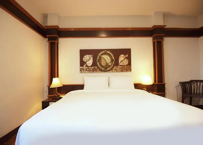 B2 Chang Phueak Gate Premier Hotel