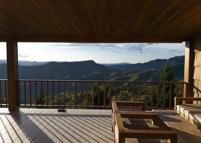 Tramont Hotel Ban Huai Khai