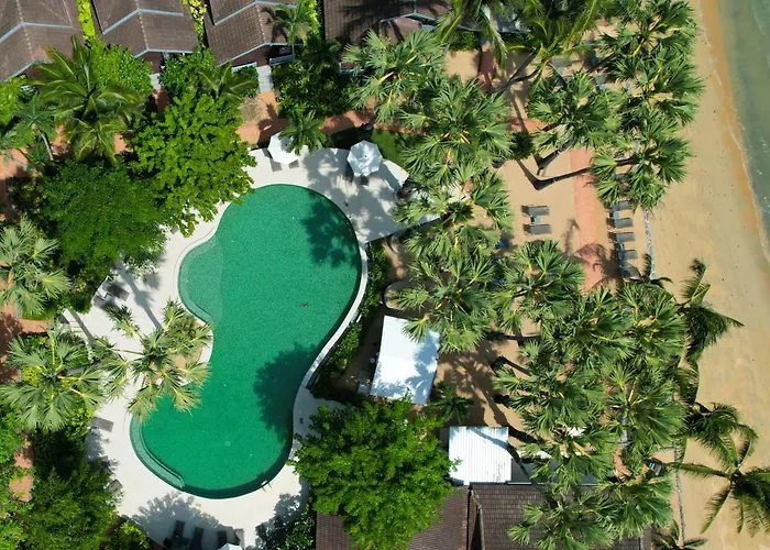 Paradise Beach Resort, Koh Samui - SHA Extra Plus