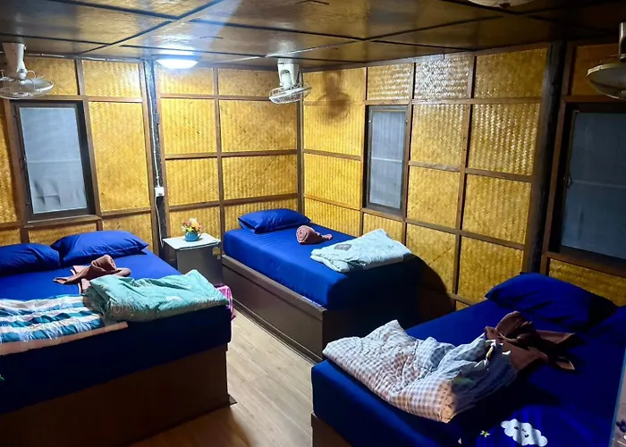 New Hut Bungalow