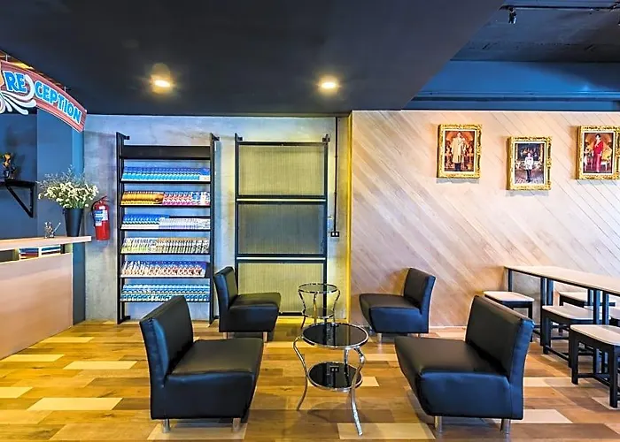 Phuket Marine Poshtel Hotel