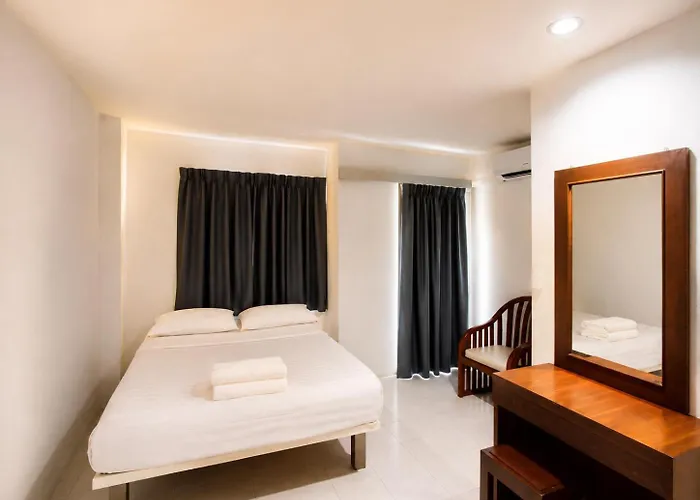 18 Coins Budget Hotel