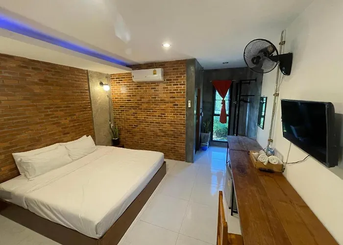 Palmhouse Hotel Mae Hong Son