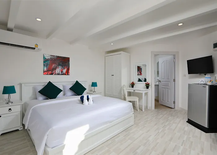 Kata White Villas