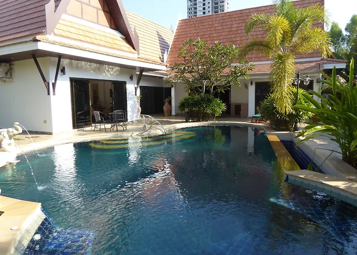 Vip Chain Resort Pool Villa
