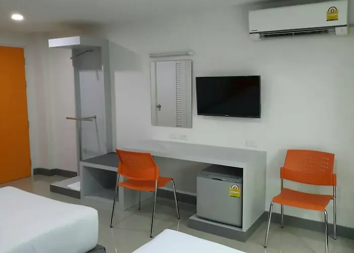 Sakura Budget Hotel