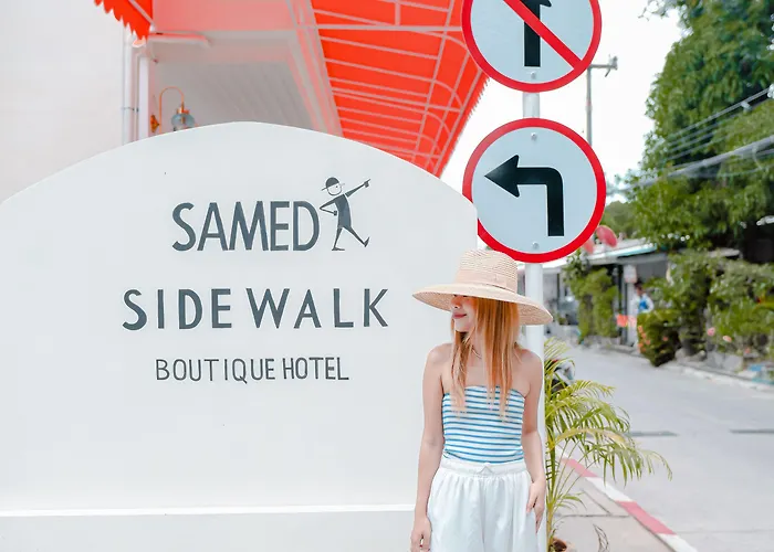 Sidewalk Boutique Hotel