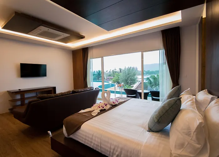 Phi Phi Cliff Beach Resort