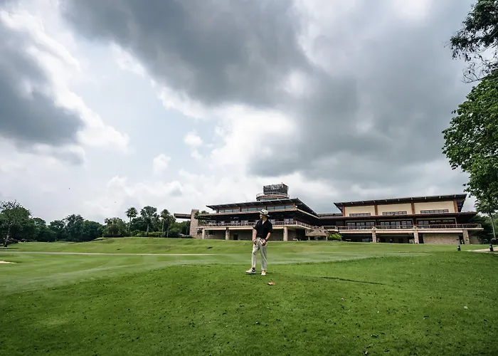 Mountain Creek Golf Resort & Residences