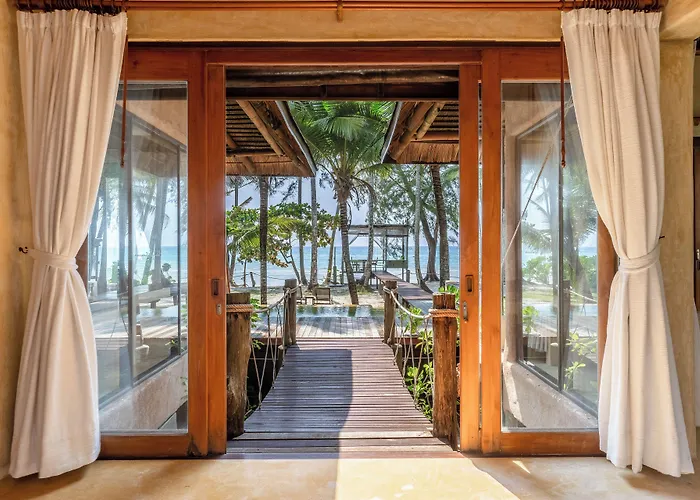 High Season Pool Villa & Spa Ko Kut