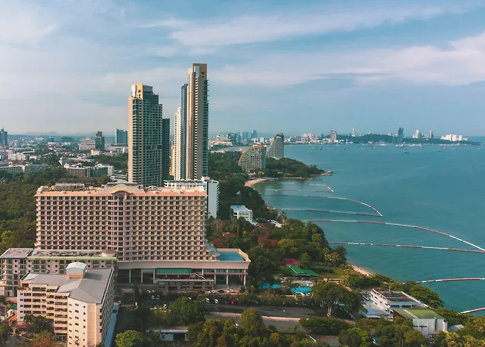 Long Beach Garden Hotel & Pavilions